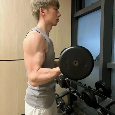 袁明怡